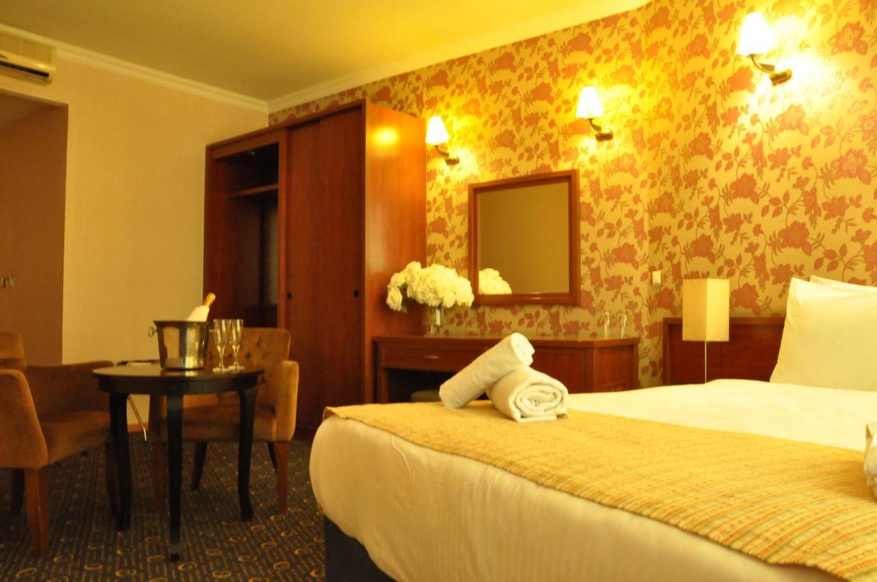 Kndf Marine Hotel Стамбул Экстерьер фото
