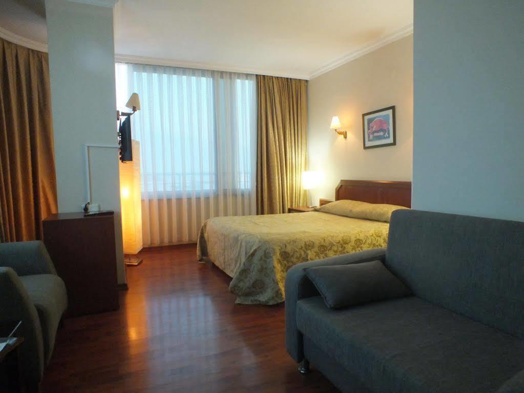 Kndf Marine Hotel Стамбул Экстерьер фото